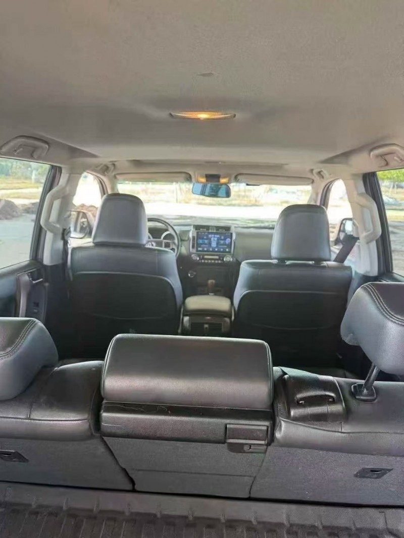 青岛15年丰田普拉多6