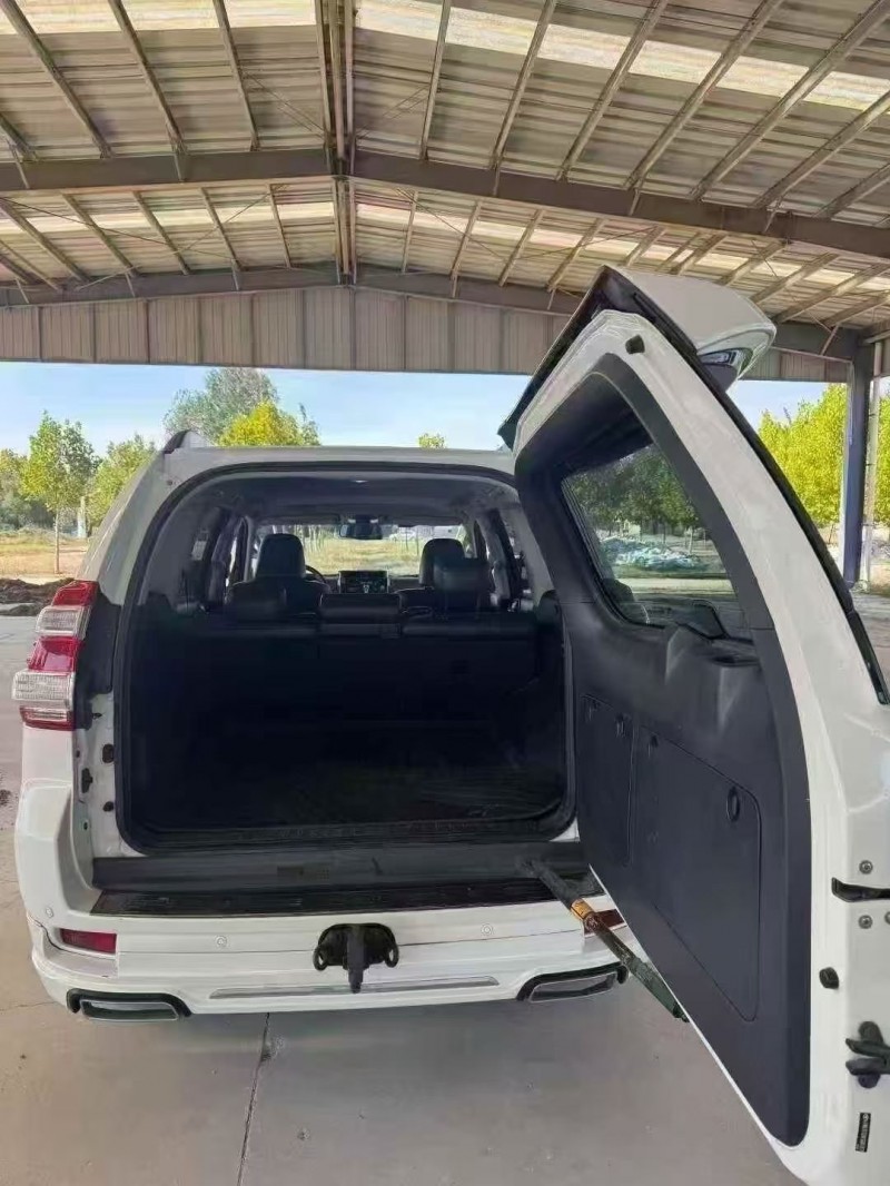 青岛15年丰田普拉多8