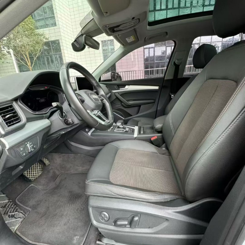 佛山19年奥迪Q54