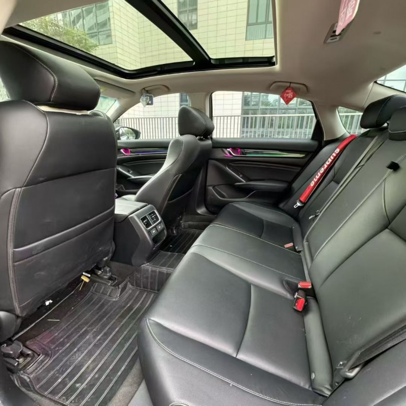 佛山23年本田雅阁6