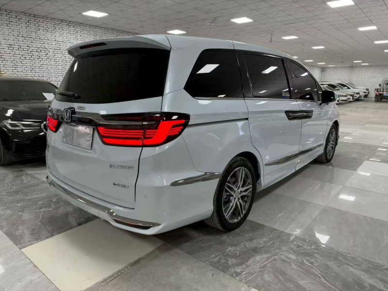 邯郸24年本田艾力绅7