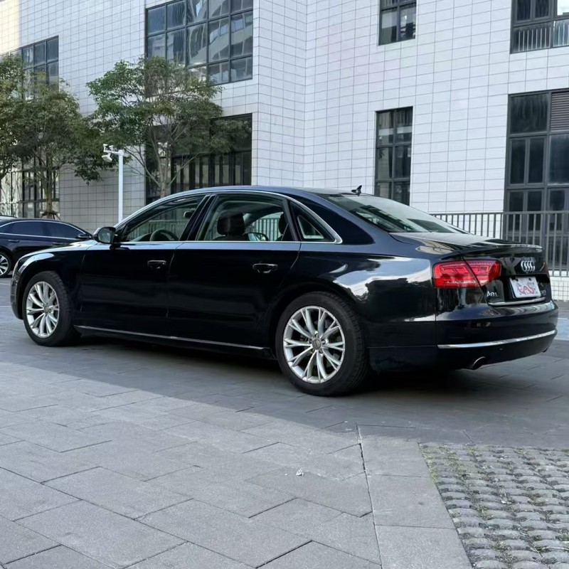 佛山12年奥迪A8L7