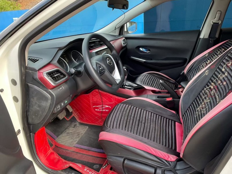 青岛20年日产蓝鸟6