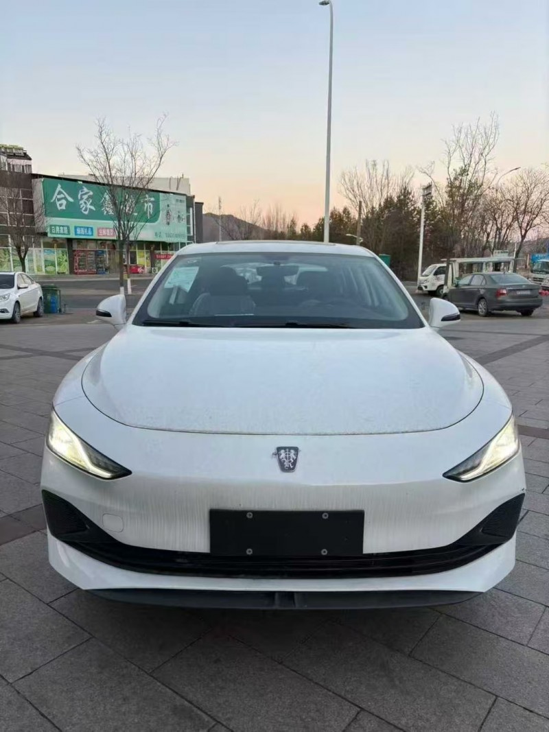 唐山25年荣威D71