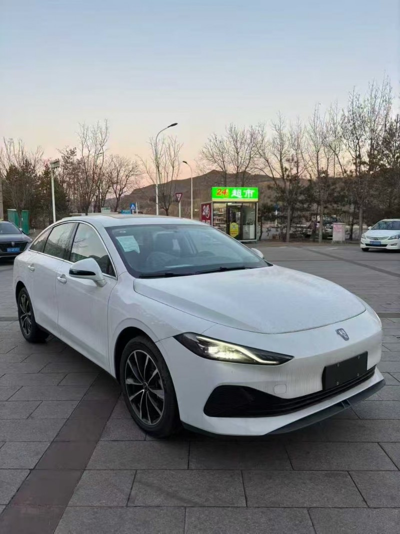 唐山25年荣威D72