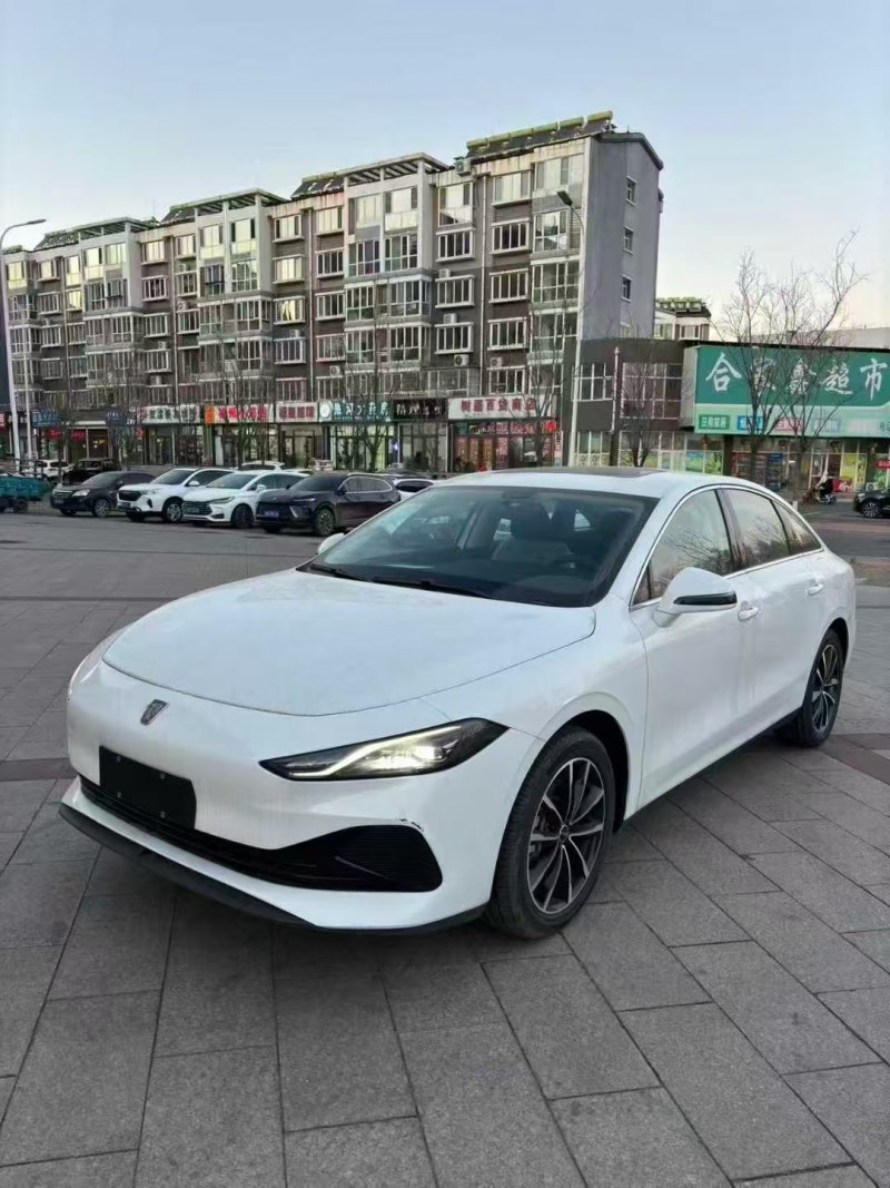 唐山25年荣威D73