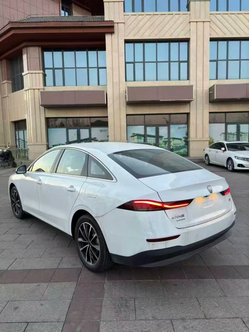 唐山25年荣威D75