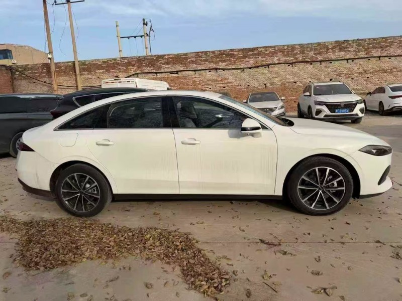 保定25年荣威D75