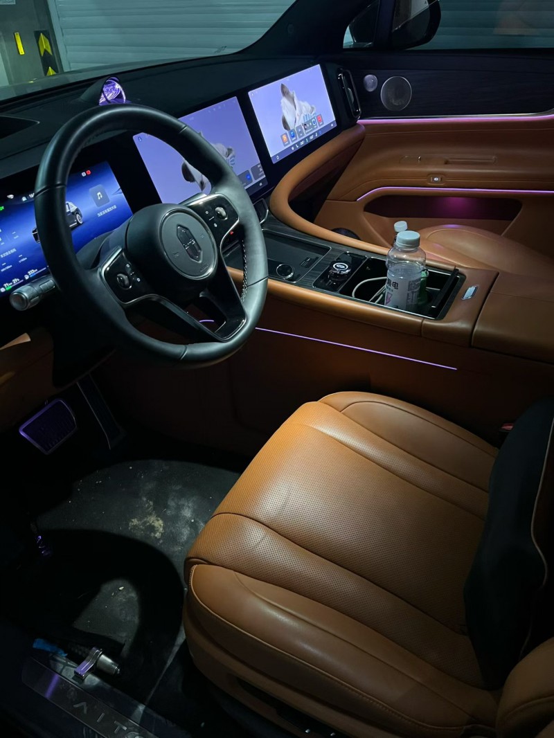 无锡24年华为智选问界8