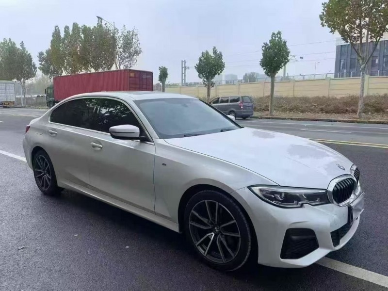 洛阳21年宝马3系2