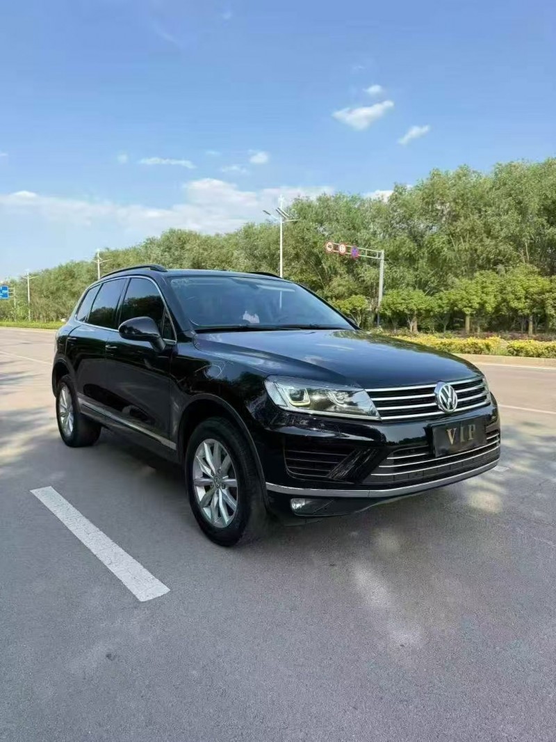 青岛17年大众途锐3