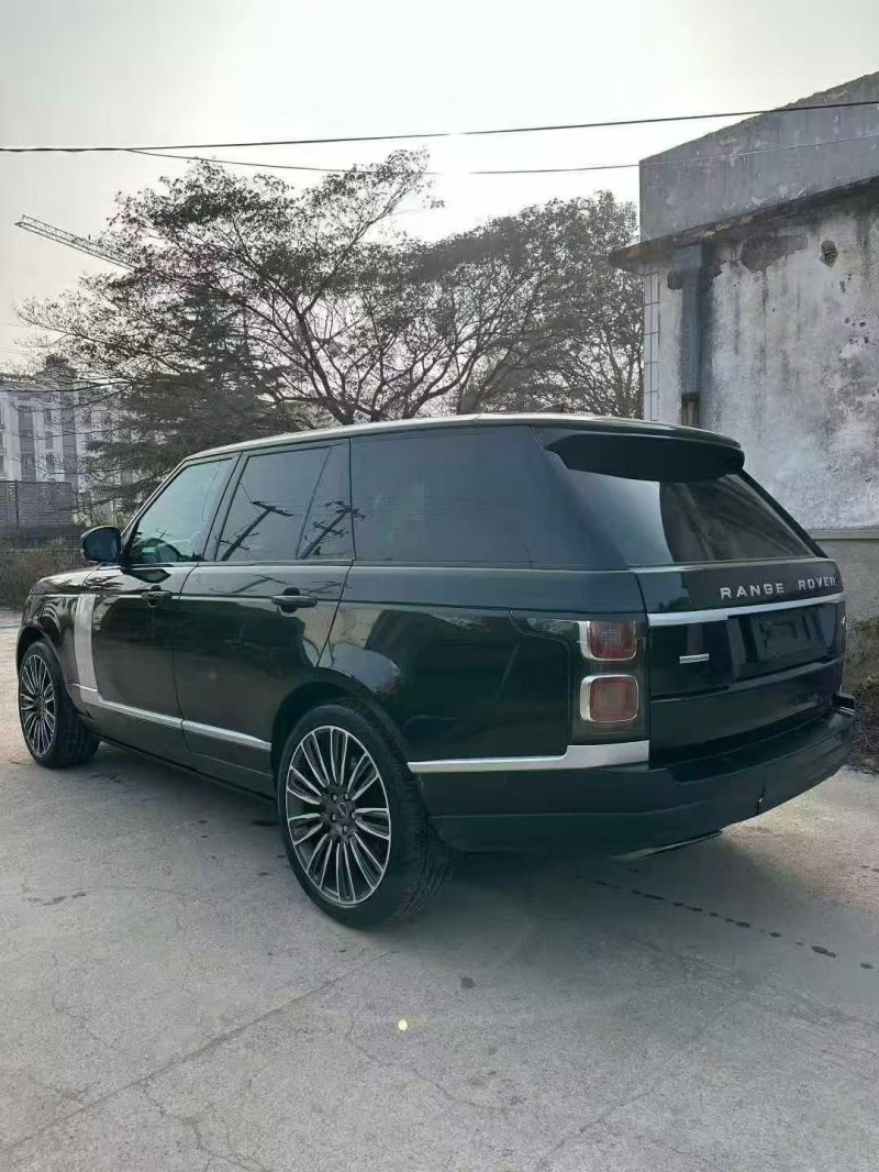 烟台18年路虎揽胜行政7