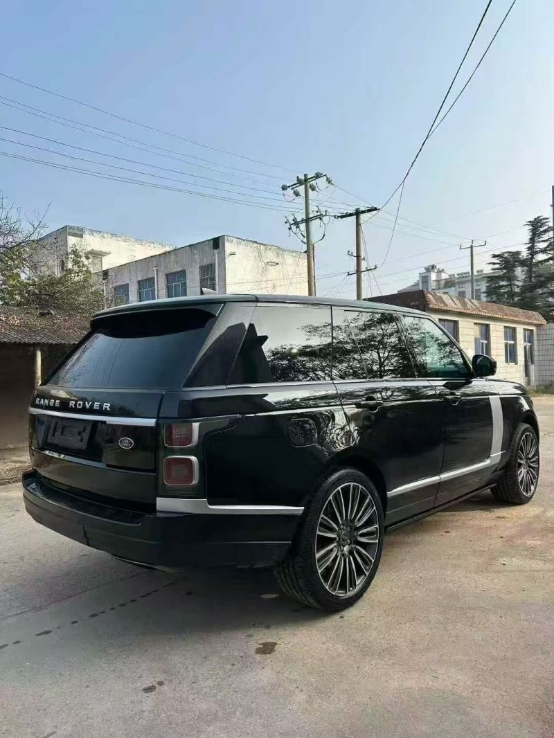 烟台18年路虎揽胜行政8