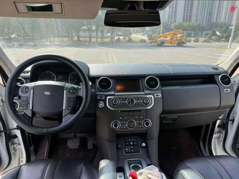 济宁14年路虎发现4