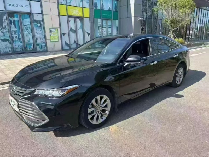 青岛21年丰田亚洲龙2