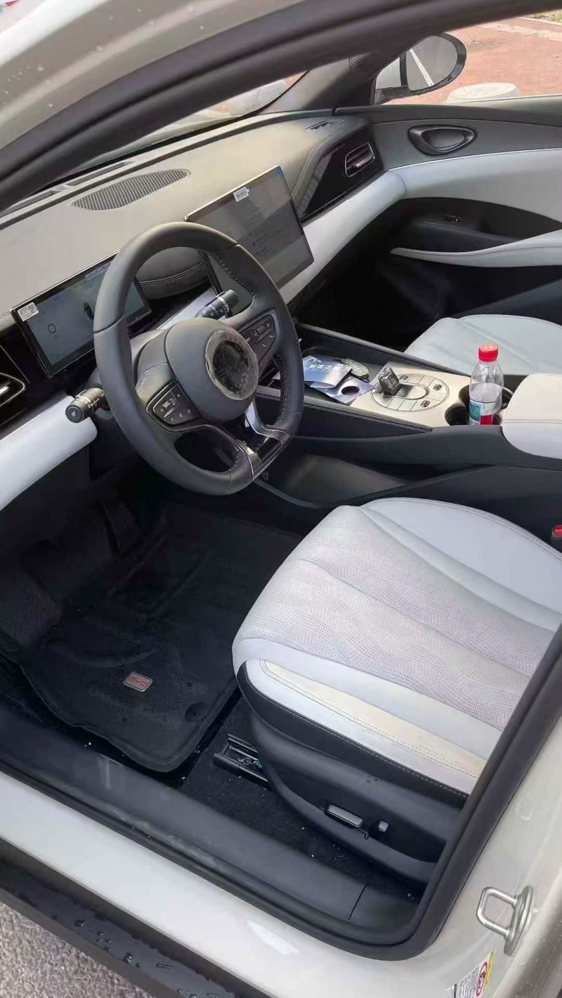 淄博25年比亚迪海豹5