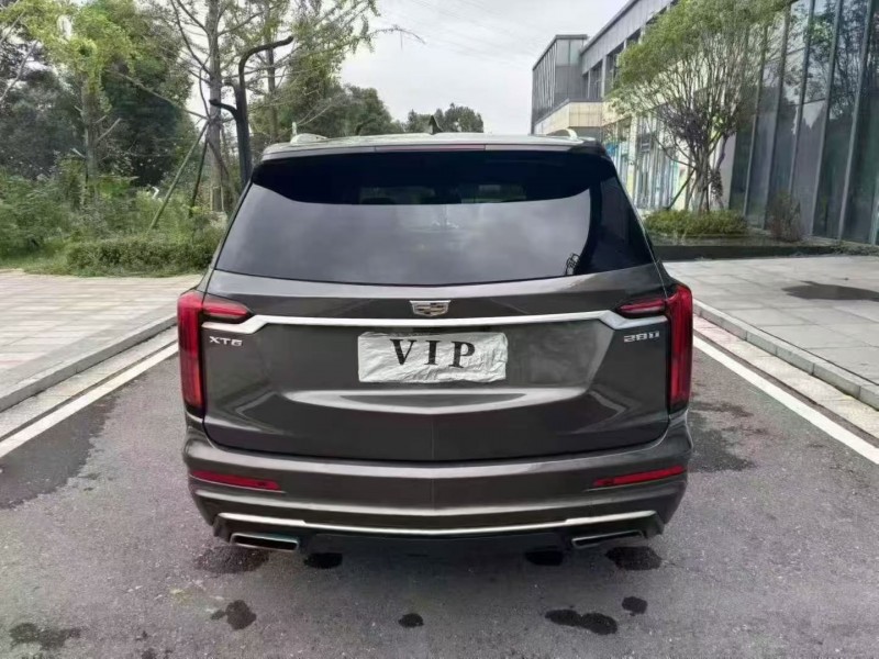 湘潭20年凯迪拉克XT69