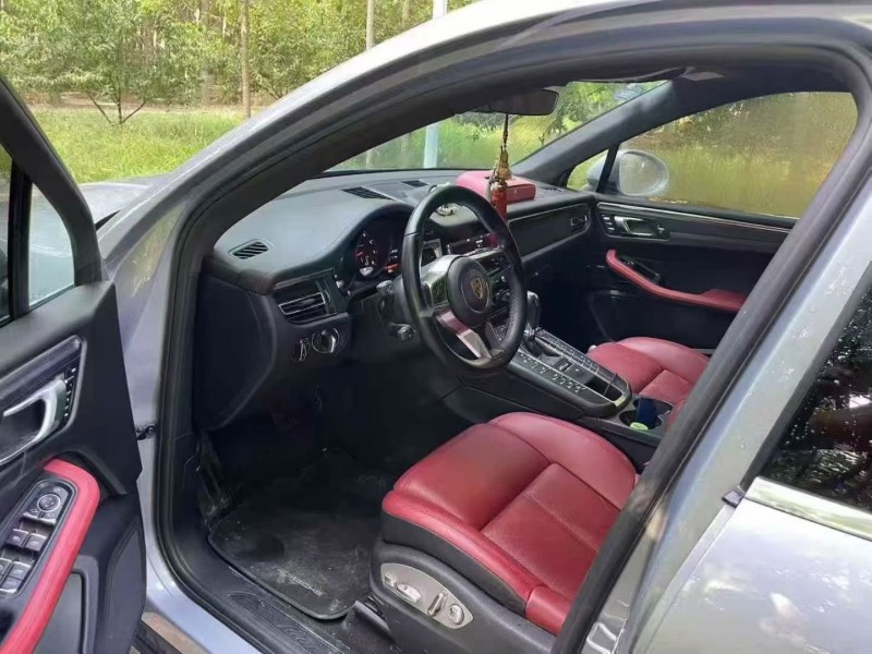 枣庄19年保时捷Macan5