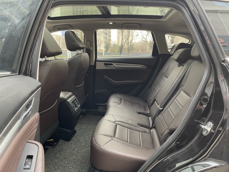 济宁20年哈弗F76