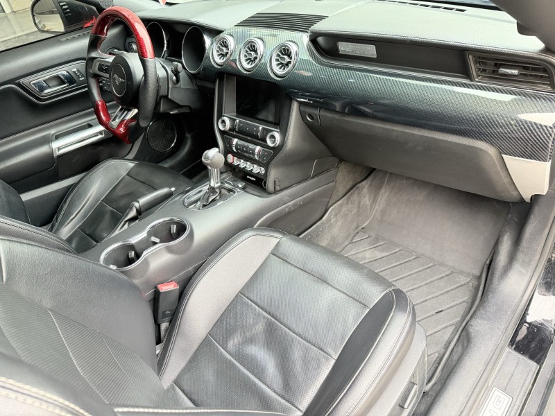 济宁16年福特野马4