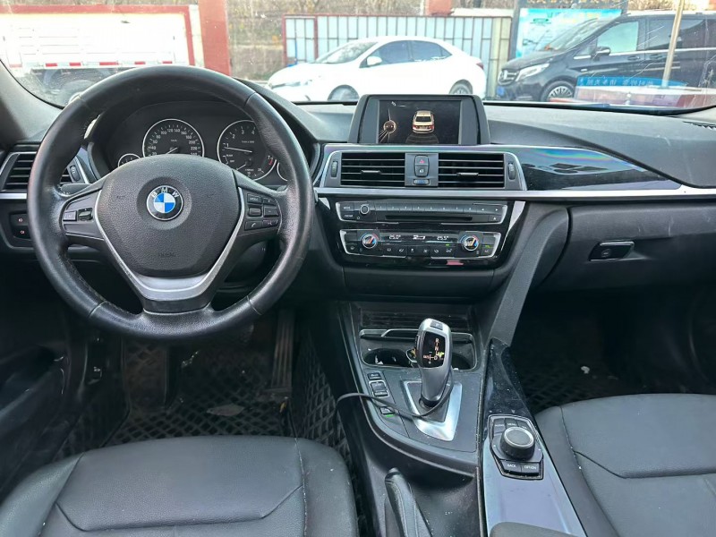 淄博16年宝马3系5