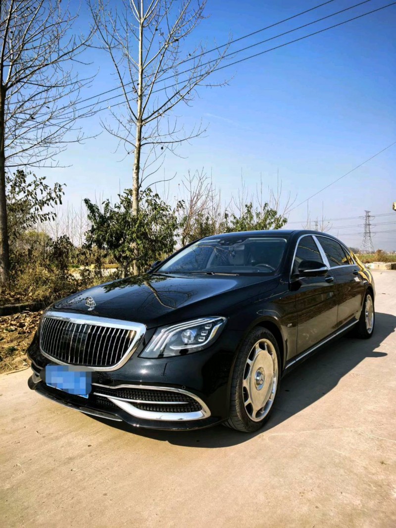 徐州17年奔驰迈巴赫S级1