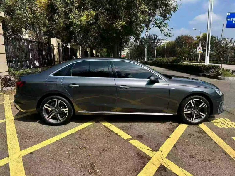 徐州23年奥迪A4L7