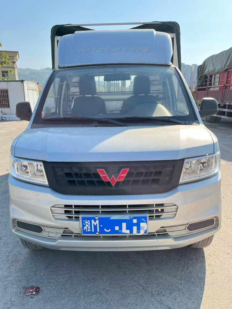 中山25年五菱汽车荣光1