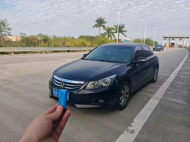 广州11年本田雅阁1