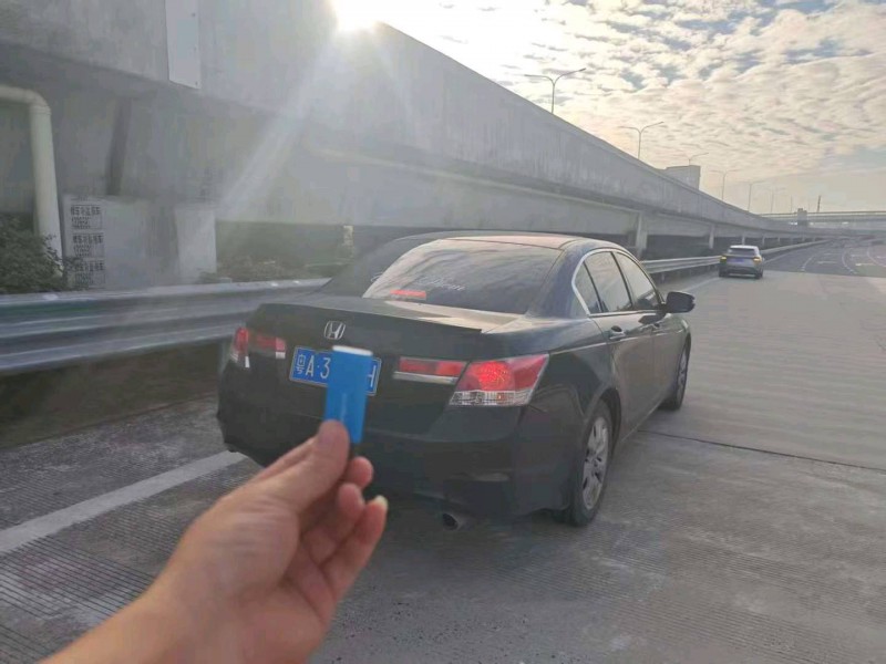 广州11年本田雅阁4