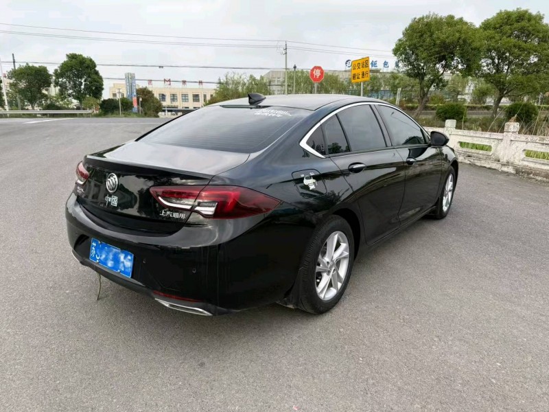 徐州22年别克君威8