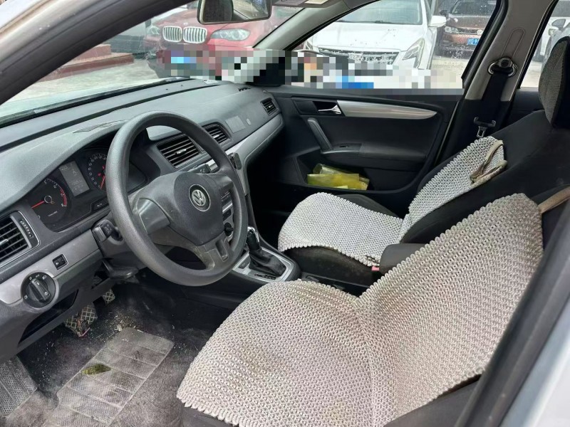 淄博15年大众朗逸4