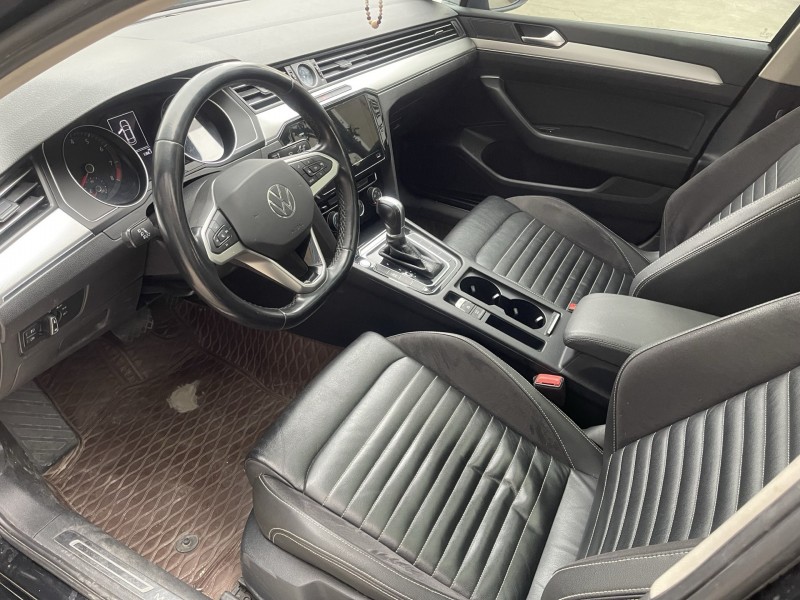 济宁22年大众迈腾4