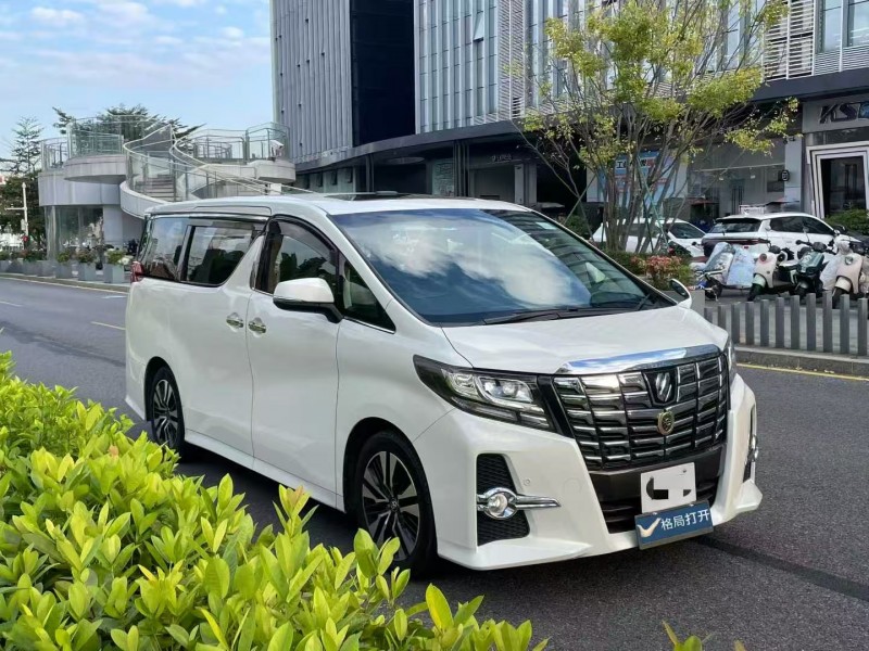 深圳18年丰田埃尔法2