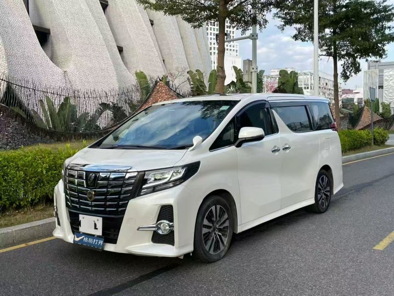 深圳18年丰田埃尔法3