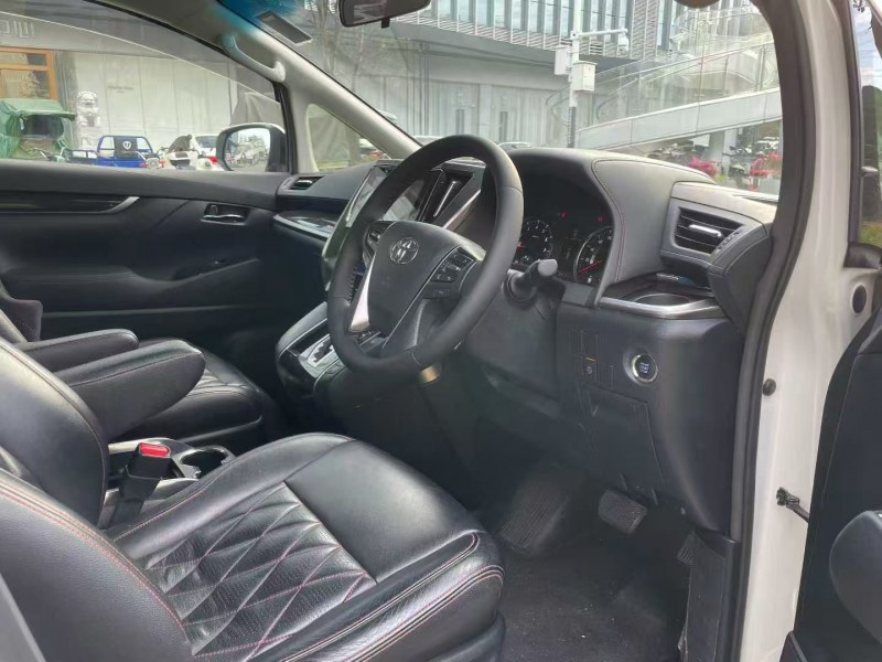 深圳18年丰田埃尔法6