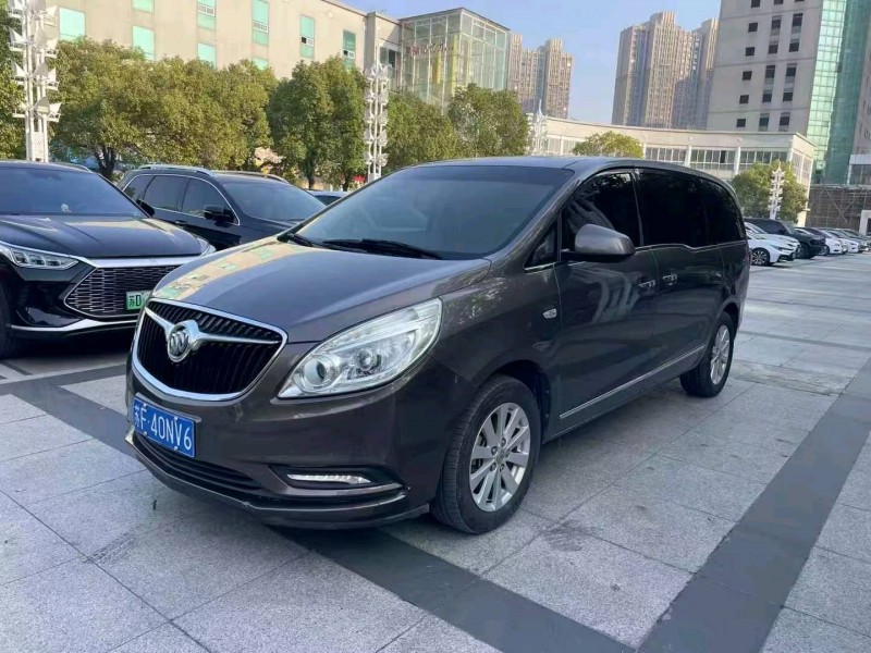 常州18年别克GL82