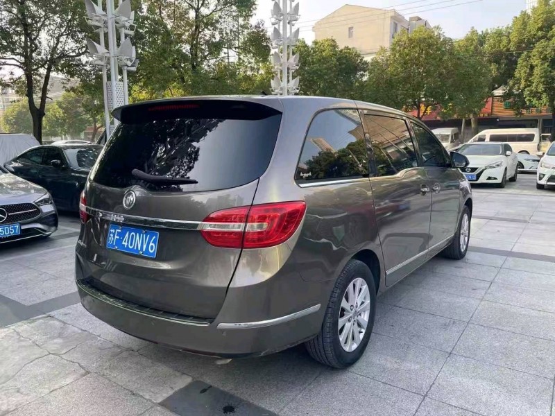 常州18年别克GL88