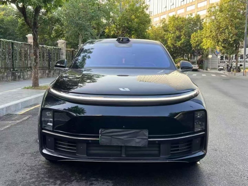 广州23年理想L71