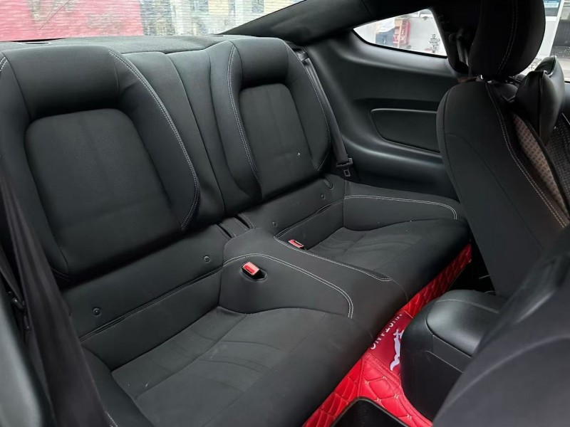 淄博18年福特野马5