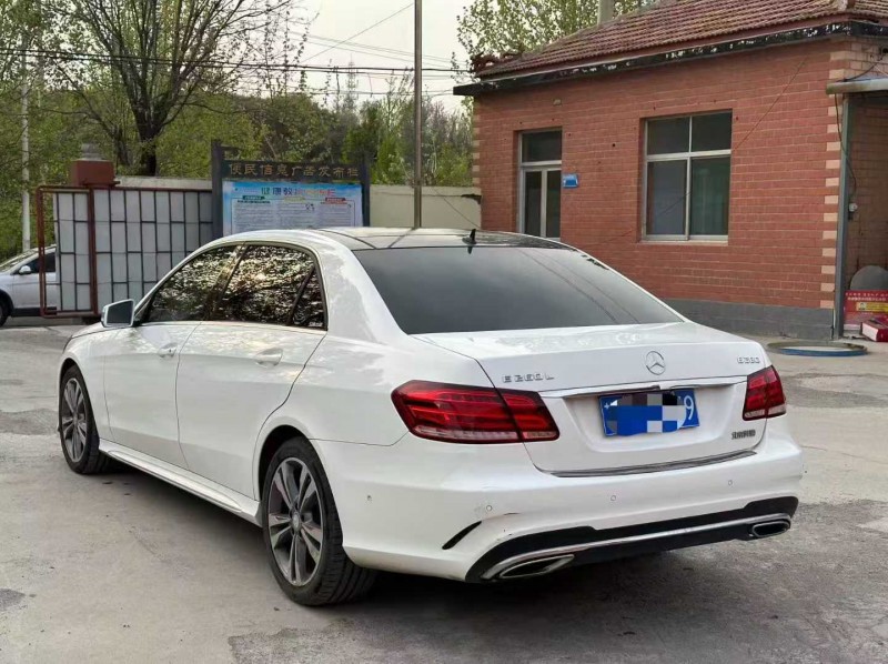 淄博16年奔驰E8