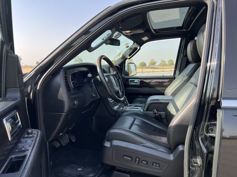 盐城17年林肯领航员4