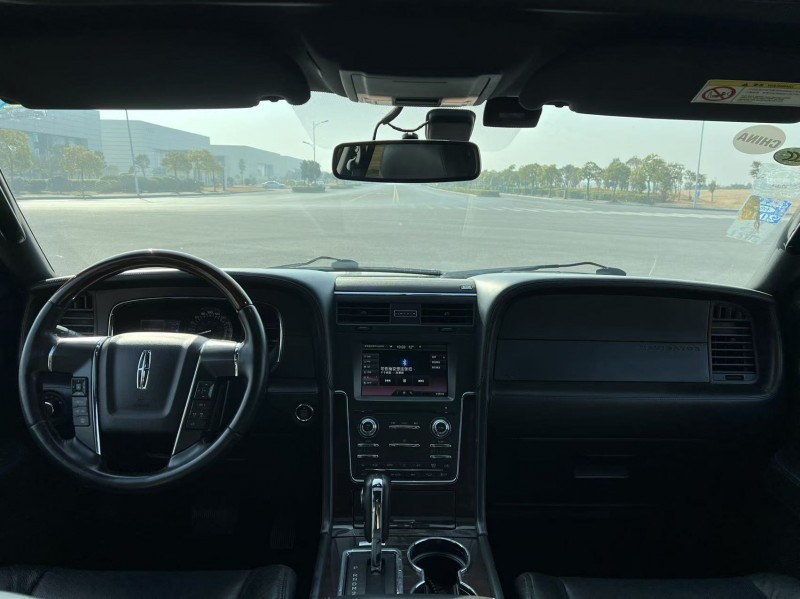 盐城17年林肯领航员7