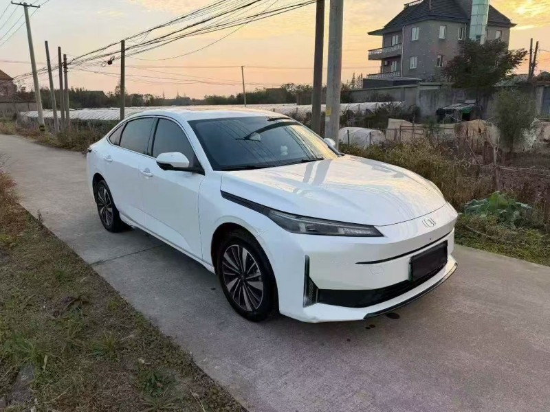 湖州25年长安汽车启源3