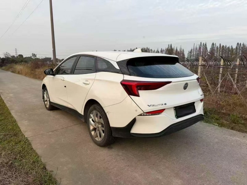 嘉兴24年别克微蓝7