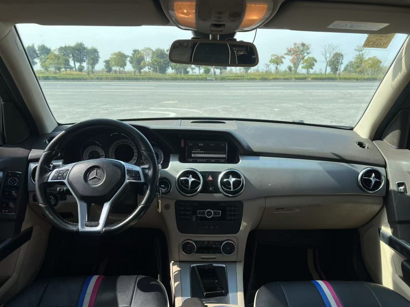 盐城15年奔驰GLK7