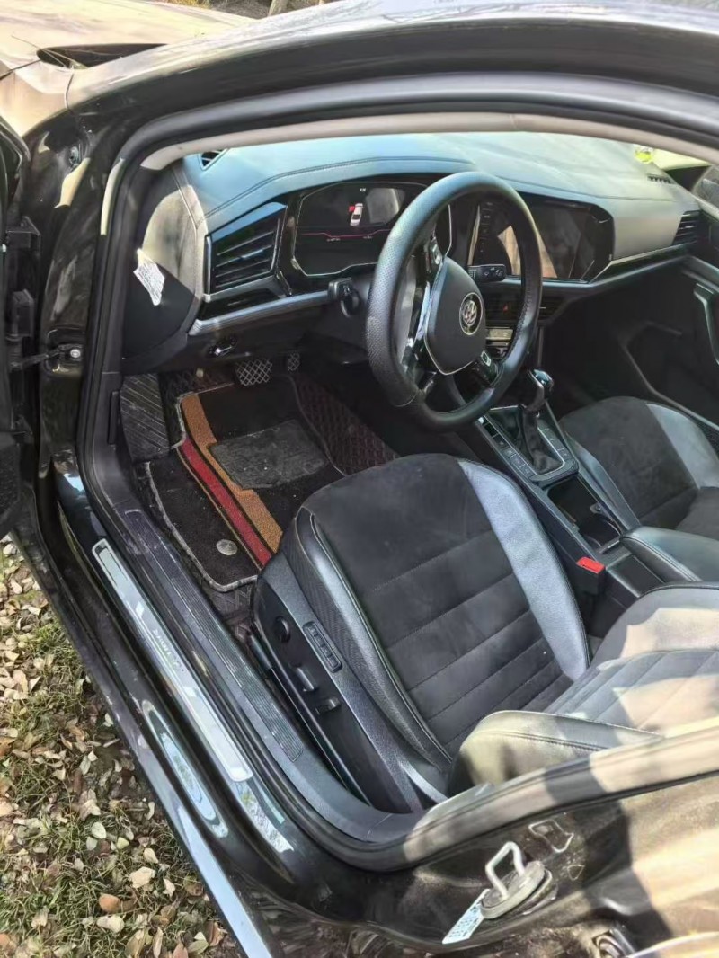 菏泽21年大众速腾4