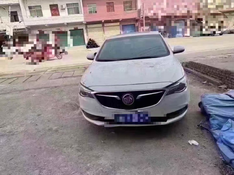 菏泽20年别克英朗GT1