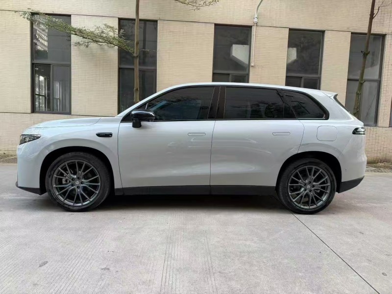 广州24年零跑汽车C105