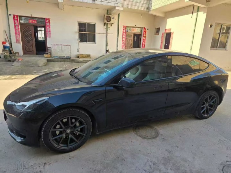 枣庄23年特斯拉MODEL 32